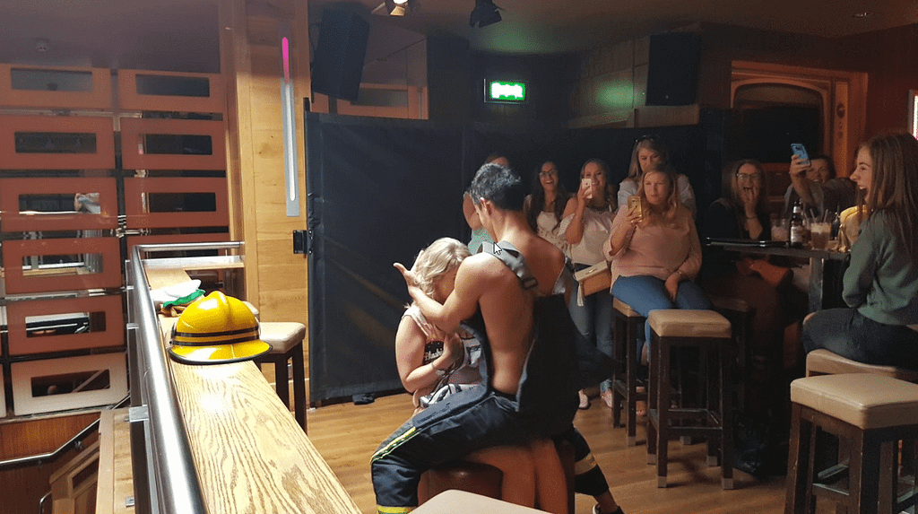 strippers in ireland gallery2